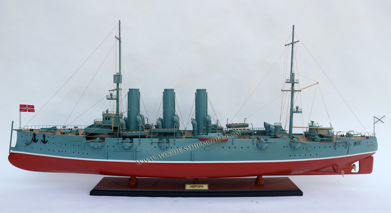 Handcrafted Cruiser Aurora Model Ship