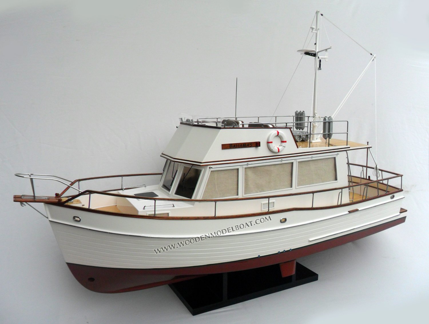Model Boat Grand Bank 32