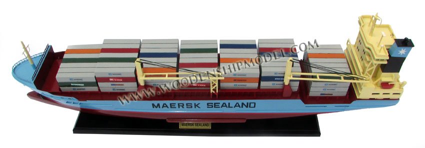 hand-crafted Container Ship Model Maersk Ferrol