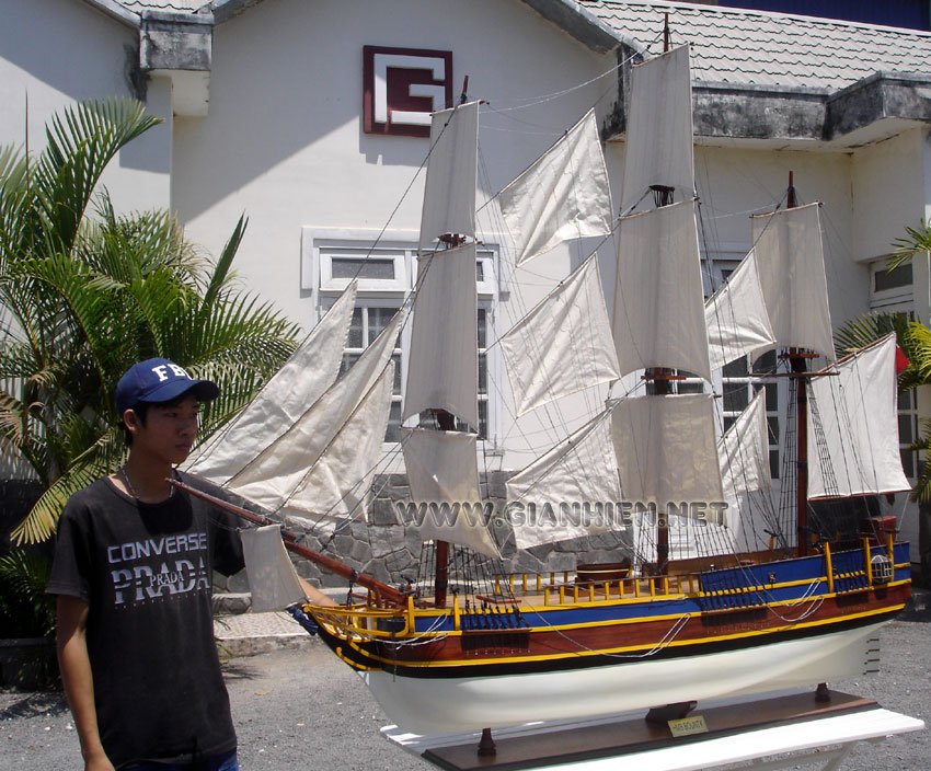 HMS BOUNTY